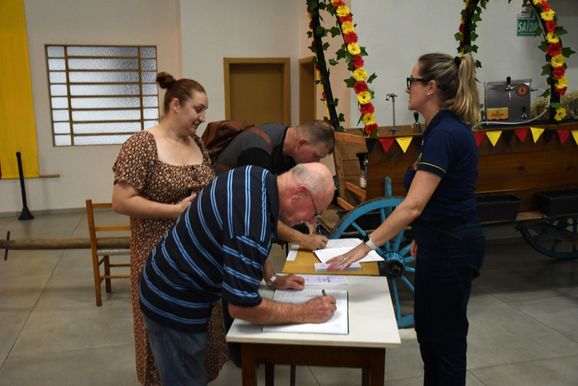 Administra&ccedil;&atilde;o Municipal de Picada Caf&eacute; apresenta LDO 2027 em audi&ecirc;ncia p&uacute;blica