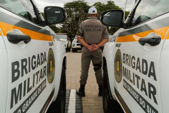 Dupla &eacute; presa com mais de 1kg de drogas no munic&iacute;pio de Canela