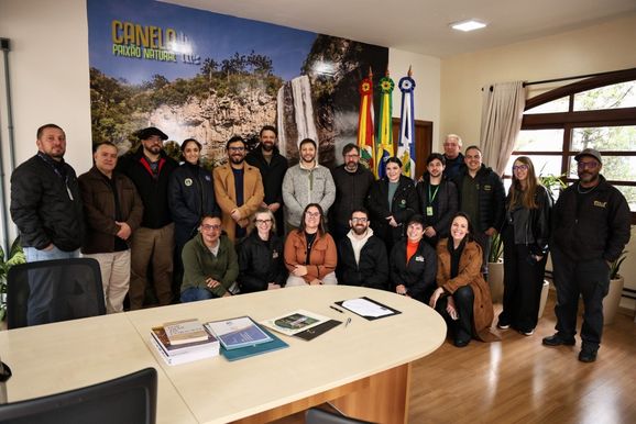 Trade tur&iacute;stico e Poder Executivo alinham a&ccedil;&otilde;es para fortalecer o turismo em Canela