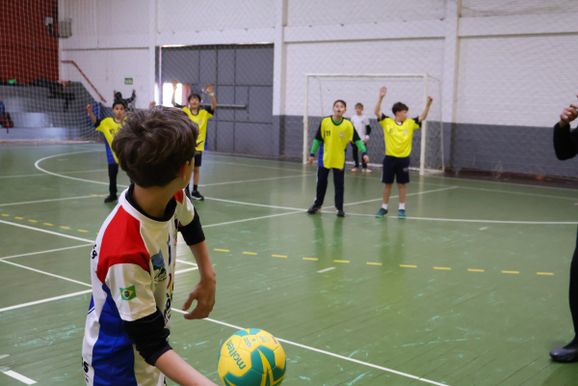 Mais de 580 alunos de Nova Petr&oacute;polis participam da etapa de Handebol da Olimp&iacute;ada Escolar