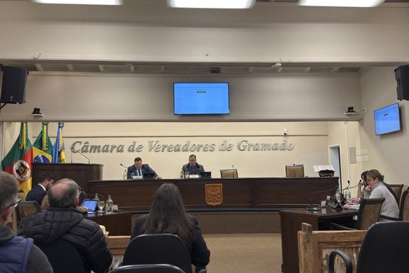 Legislativo realiza audi&ecirc;ncia p&uacute;blica sobre projeto que prev&ecirc; &aacute;rea para eventos em Gramado