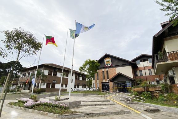 Pa&ccedil;o Municipal abre neste s&aacute;bado (17), para atender a comunidade canelense
