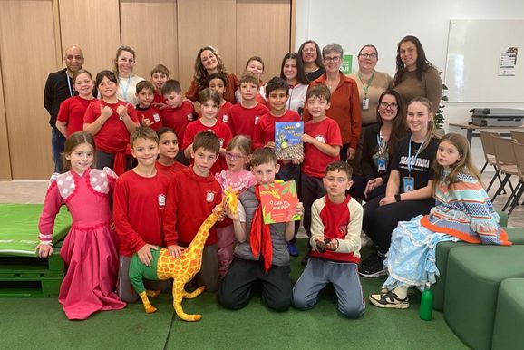 Projeto de conta&ccedil;&atilde;o de hist&oacute;rias estimula a imagina&ccedil;&atilde;o de alunos em Picada Caf&eacute;