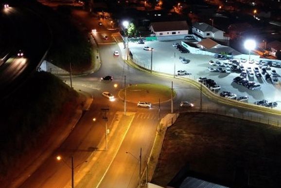 Ibaiti inicia processo para modernizar ilumina&ccedil;&atilde;o p&uacute;blica com LED