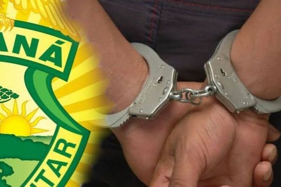 Suspeito de tr&aacute;fico &eacute; preso com coca&iacute;na e mochila de entregas em Ibaiti