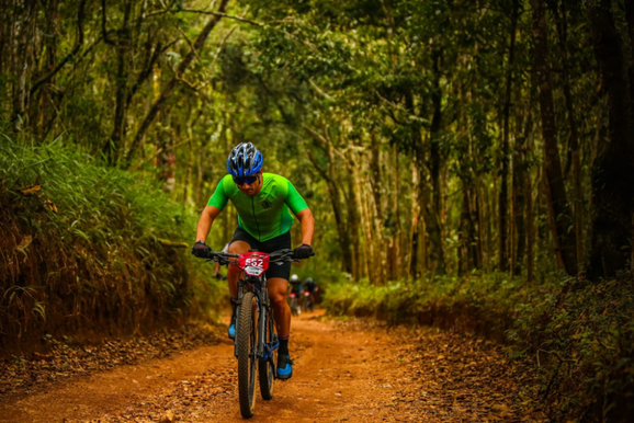 Thiago Sampaio supera disputa acirrada e conquista Copa Vertentes de Mountain Bike