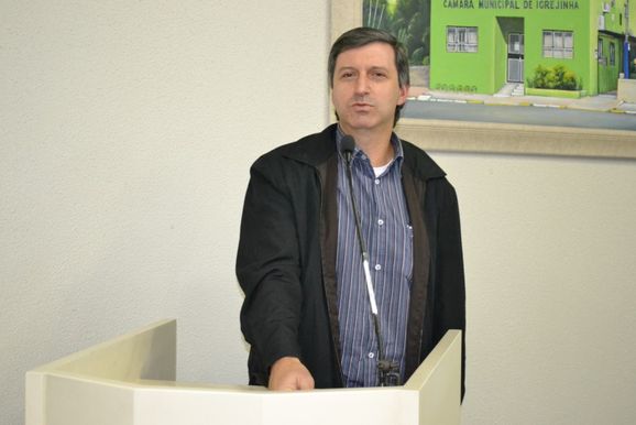 A arte de observar: Reflex&otilde;es sobre a representatividade na pol&iacute;tica local