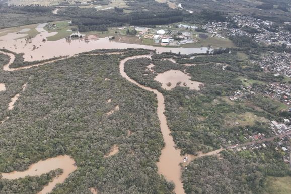 Defesa Civil do Estado visita Taquara; Rio dos Sinos apresenta estabilidade