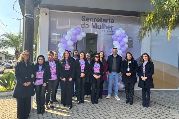 Parob&eacute; celebra um ano da Secretaria da Mulher com programa&ccedil;&atilde;o especial no Agosto Lil&aacute;s