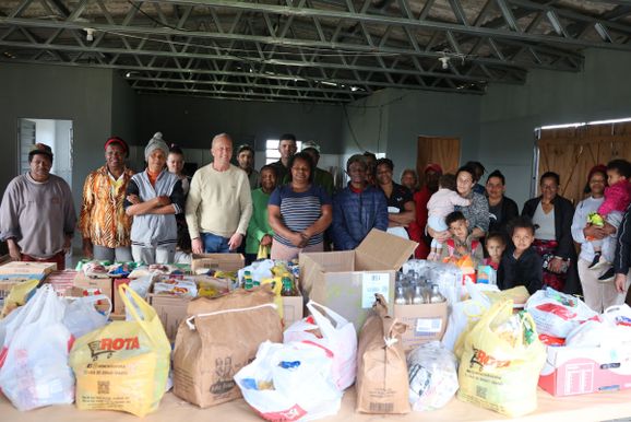 Torneio de Futsal Solid&aacute;rio da FACCAT arrecada alimentos para comunidade quilombola