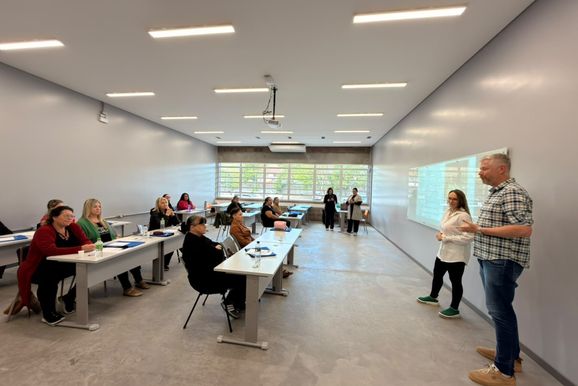 Munic&iacute;pio de Igrejinha inicia novo curso profissionalizante gratuito de corte e costura