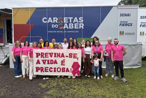 Participantes concluem cursos do programa Carretas do Saber em Tr&ecirc;s Coroas