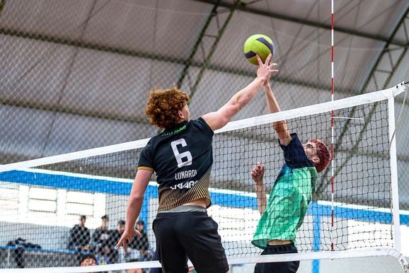 Projeto Saque Certo re&uacute;ne mais de 120 atletas em torneio de v&ocirc;lei em Taquara