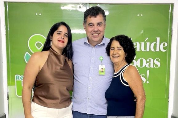 Leiriane da Sa&uacute;de anuncia apoio a Heleno do Hospital e destaca uni&atilde;o em defesa da sa&uacute;de