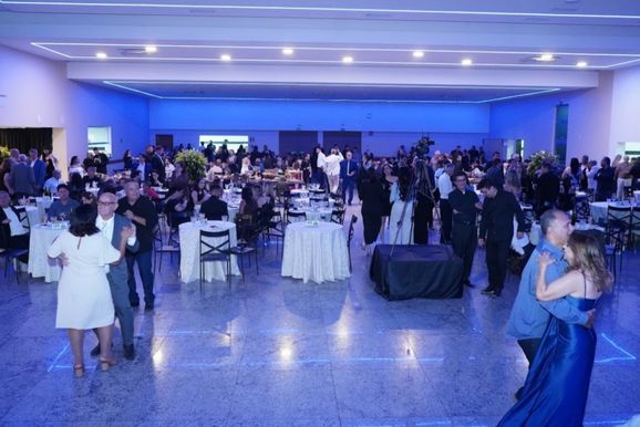 AAPI inicia venda de mesas para Baile dos Pais no Clube dos Pioneiros