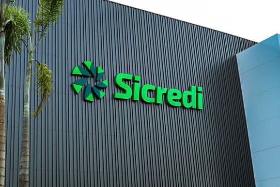 Sicredi realiza o 1&ordm; Summit Empreender e Inovar em Ipatinga