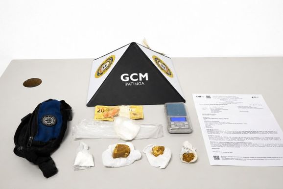 Guarda Municipal de Ipatinga prende foragido da Justi&ccedil;a com crack e coca&iacute;na no Centro