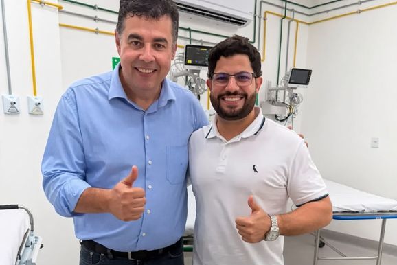 Raulzinho Cunha declara apoio a Heleno do Hospital para pr&eacute;-candidatura em Tim&oacute;teo