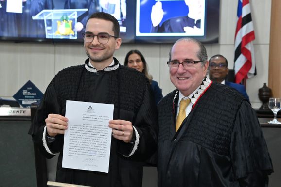 Ex-aluno do CSFX toma posse como juiz de Direito no Maranh&atilde;o e homenageia Ipatinga