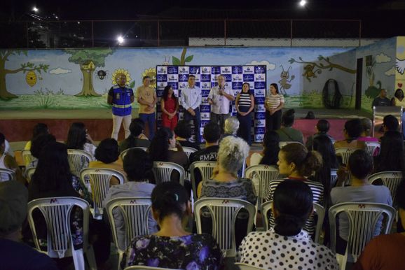 Prefeitura de Tim&oacute;teo inicia regulariza&ccedil;&atilde;o de 460 im&oacute;veis da COHAB no bairro Primavera
