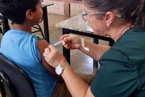 Ipatinga registra baixa vacina&ccedil;&atilde;o contra dengue antes das chuvas