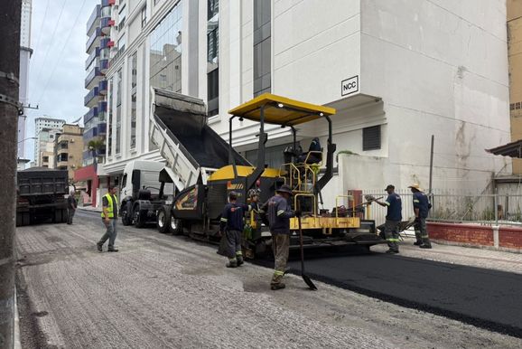 Avan&ccedil;a Itapema: Rua 282 entra na etapa de pavimenta&ccedil;&atilde;o