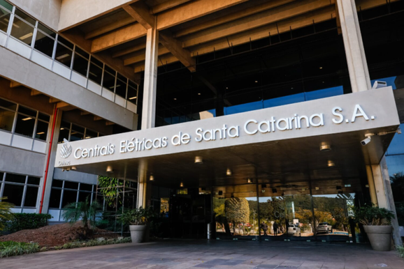 Celesc abre concurso com sal&aacute;rios de at&eacute; R$ 6,9 mil em Santa Catarina