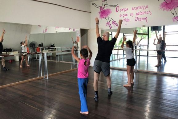 ​Jacarezinho abre inscri&ccedil;&otilde;es para oficinas gratuitas de Dan&ccedil;a Contempor&acirc;nea e Jazz