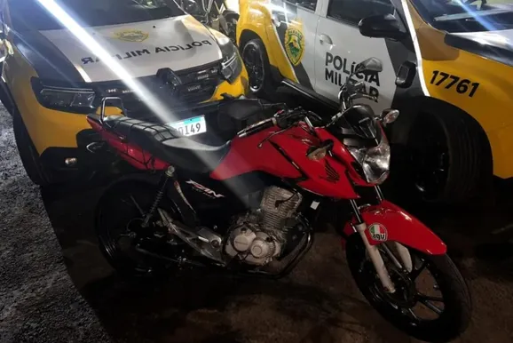 ​PM apreende motos e autua condutores em Santo Ant&ocirc;nio da Platina e Jacarezinho