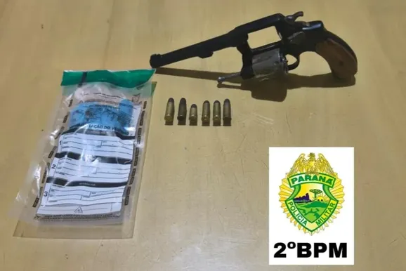 PM prende dois homens e apreende arma e drogas durante a Cavalgada da EFAPI