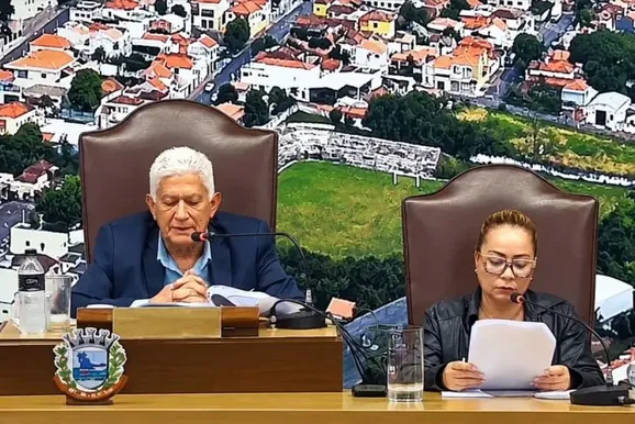 C&acirc;mara de Jacarezinho abre Comiss&atilde;o Processante contra vereador