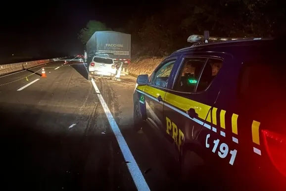 ​Colis&atilde;o na BR-369 deixa uma mulher morta no Norte Pioneiro