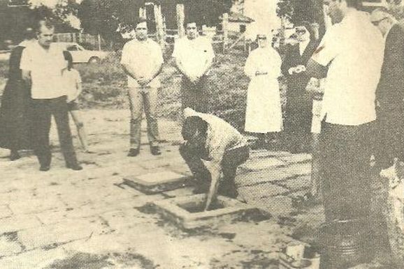 Jacarezinho lan&ccedil;ava pedra fundamental da Casa do Menor em 1972