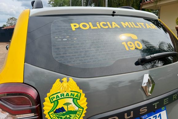 Homem &eacute; preso por tr&aacute;fico de drogas e posse irregular de arma em Nova Londrina