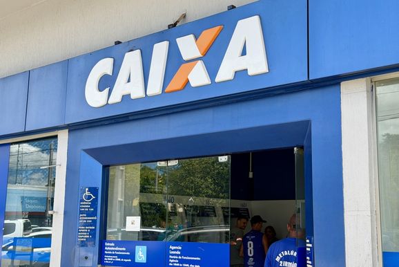 Ag&ecirc;ncias da Caixa paralisam atendimento em Loanda e Nova Londrina