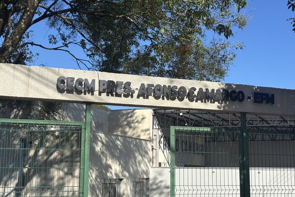 Col&eacute;gios estaduais de Loanda e regi&atilde;o ter&atilde;o recesso na ter&ccedil;a-feira (13)