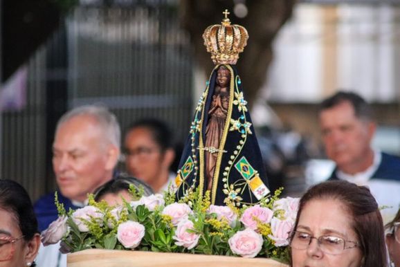 Festa de Nossa Senhora Aparecida em Loanda &eacute; adiada devido a chuva
