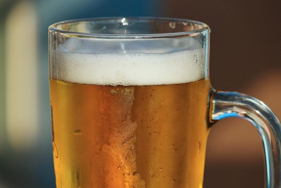 Venda e consumo de bebidas alco&oacute;licas nas elei&ccedil;&otilde;es de domingo (4) est&atilde;o liberadas