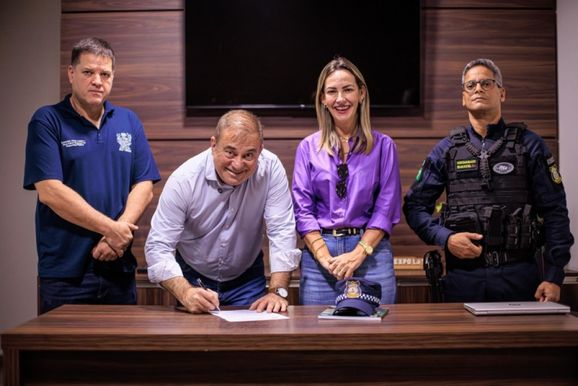 Prefeitura fortalece Guarda Civil Municipal com aquisi&ccedil;&atilde;o de oito novas motocicletas