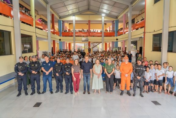 Lucas do Rio Verde avan&ccedil;a na preven&ccedil;&atilde;o &agrave;s drogas com Projeto Educando da GCM