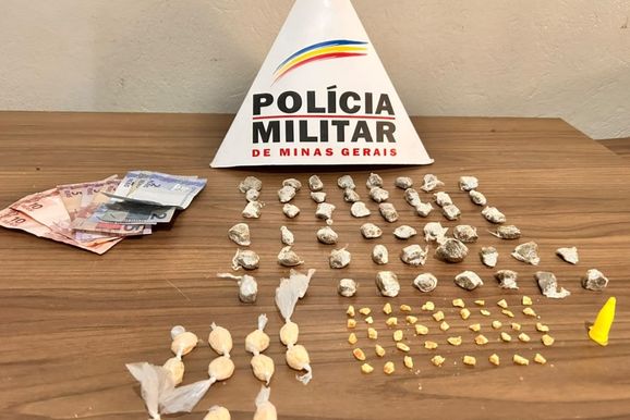 Homem &eacute; preso com drogas durante a&ccedil;&atilde;o da PM em Ant&ocirc;nio Pereira, em Ouro Preto