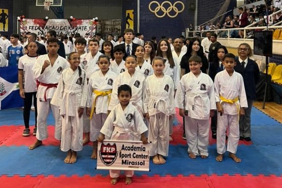 Karat&ecirc; de Mirassol conquista 13 medalhas na 1&ordf; Copa Urup&ecirc;s