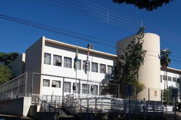 Juiz de Jales pro&iacute;be uso de marca de banco em an&uacute;ncio de advogado no Instagram