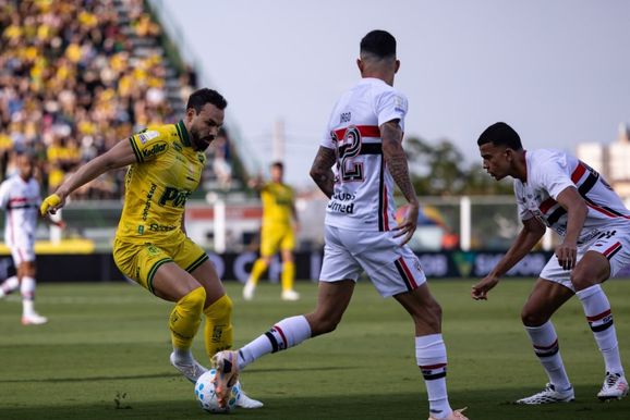 Mirassol joga melhor, segura S&atilde;o Paulo e soma ponto importante no Mai&atilde;o