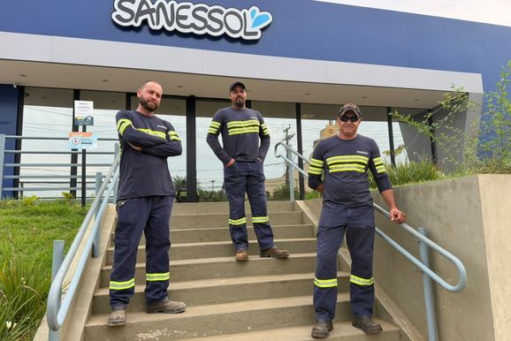 Sanessol faz homenagem aos profissionais que garantem &aacute;gua e esgoto em Mirassol