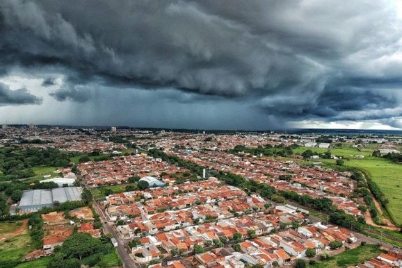 Semana segue chuvosa e com al&iacute;vio no calor em Mirassol e regi&atilde;o