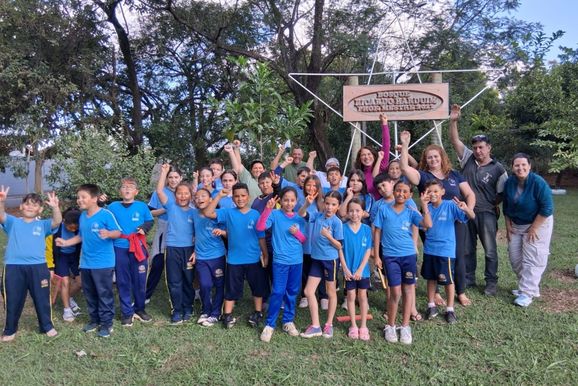 Alunos do CCI participam de a&ccedil;&atilde;o ambiental com identifica&ccedil;&atilde;o de &aacute;rvores nativas