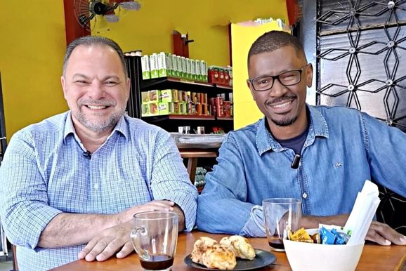 Pastor George Christian compartilha trajet&oacute;ria de f&eacute; e compromisso com Mogi