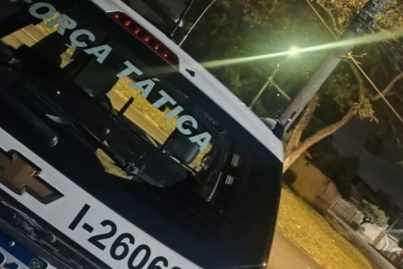 Procurado por tr&aacute;fico &eacute; preso pela PM no Jardim Bertioga em Mogi Gua&ccedil;u