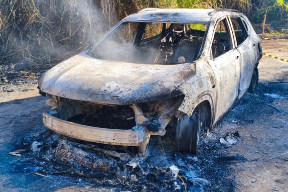 Ap&oacute;s localiza&ccedil;&atilde;o de corpo, GCM encontra ve&iacute;culo da v&iacute;tima incendiado